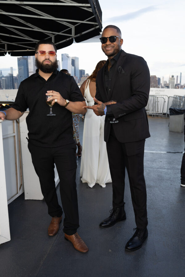Yacht Party: Access to the all inclusive yacht party